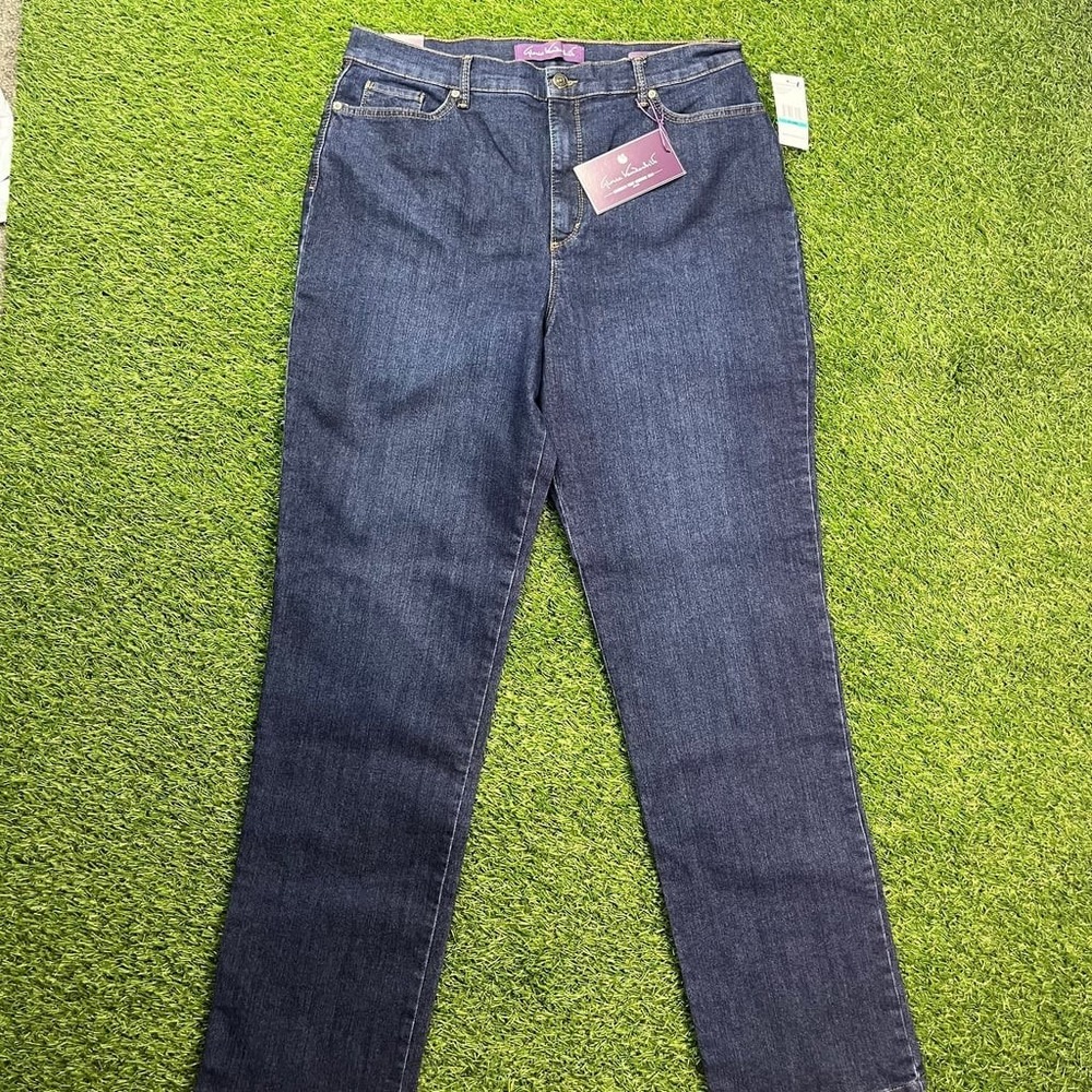 Gloria Vanderbilt Jeans‎ Womens 16 Dark Wash Classic Fit Straight Leg NWT